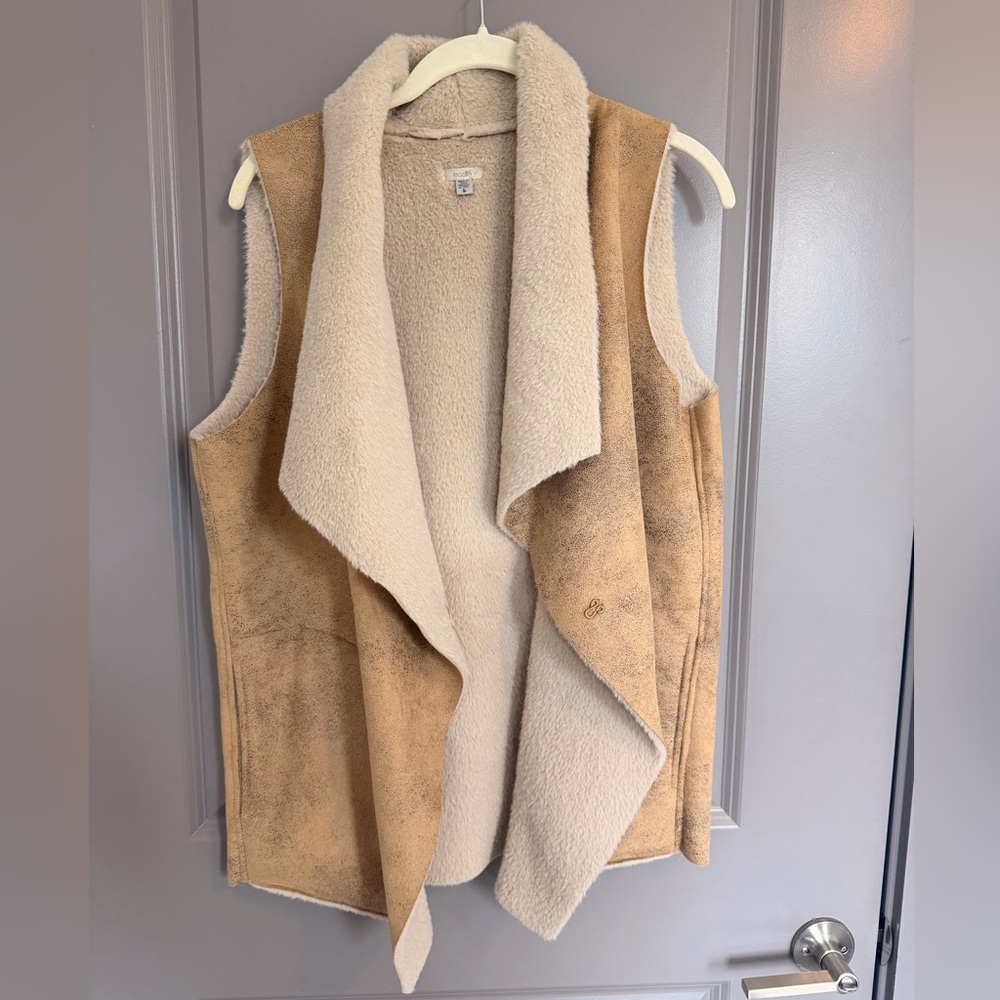 Ecote Tan and Cream Vest